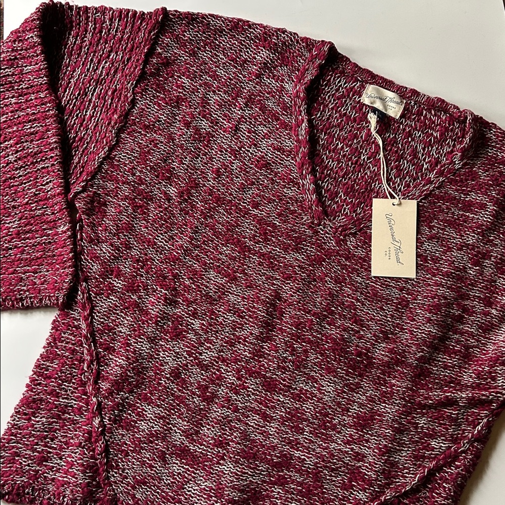 Universal Thread Marled V-Neck Pullover Sweater - Burgundy Raspberry Cream Small